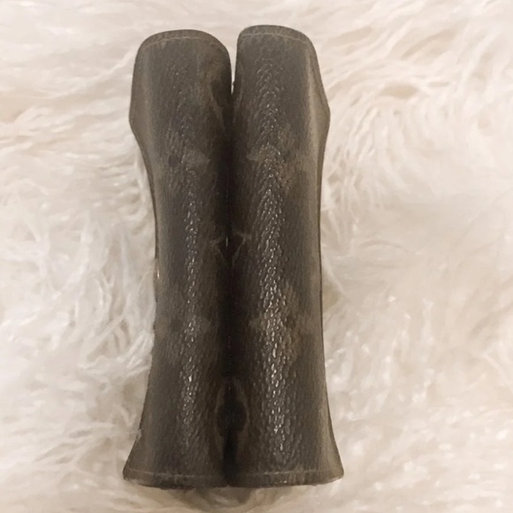 Authentic Louis Vuitton wallet - Picture 4 of 7